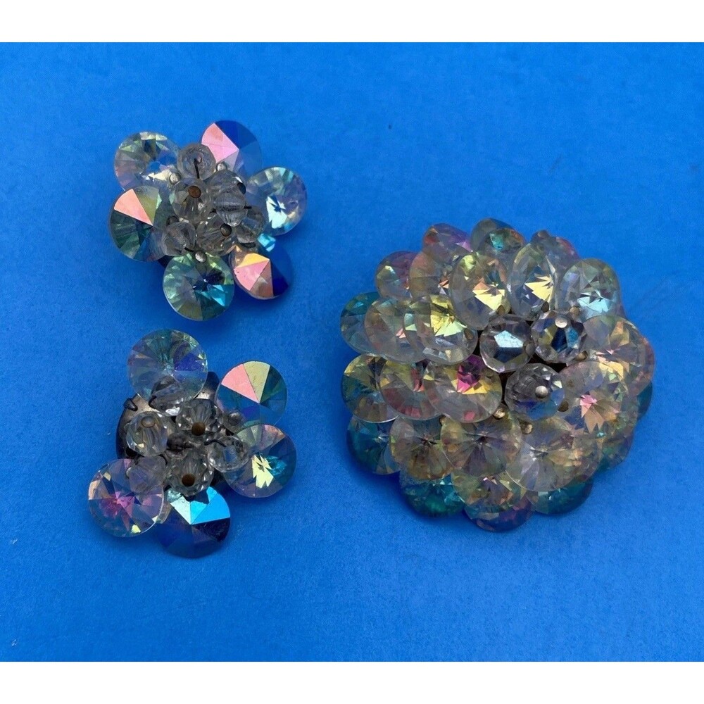 Vintage Aurora Borealis Rivoli Rhinestone Brooch & Clip On Earrings Set